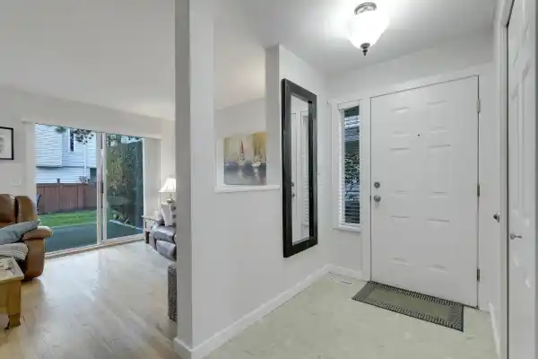 Discover Chatham Lane in Queen Mary Park Surrey — Building Guide & Listings