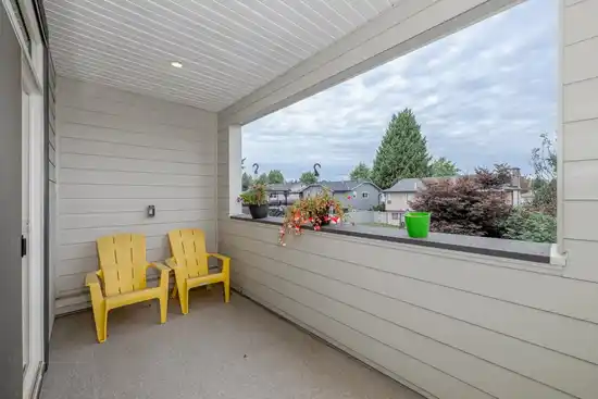 15489 99a Avenue - photo 3 of 6