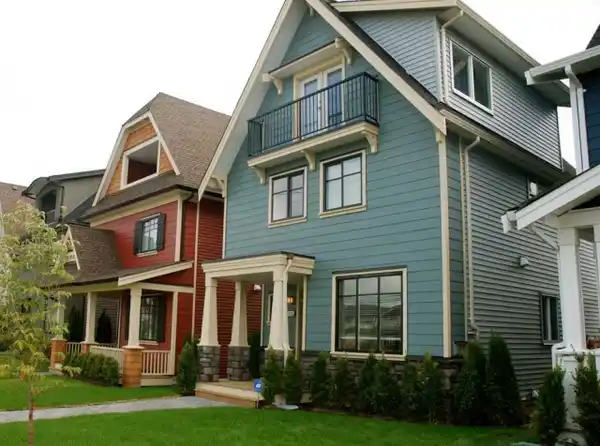 New Listings in Royal Heights — April 2026