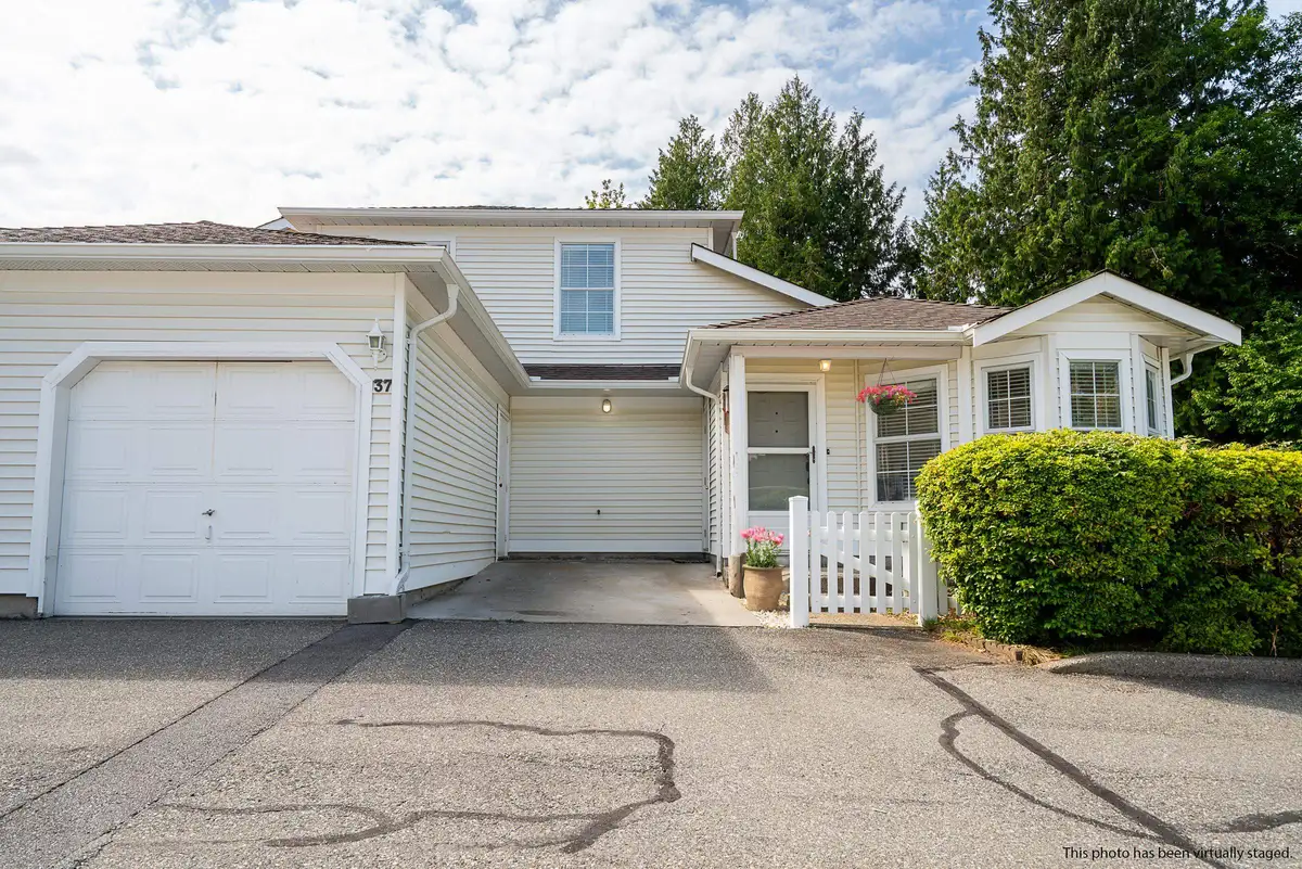 New Listings in East Newton — July 2026