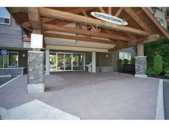 Fleetwood Gardens - photo 2 of 2