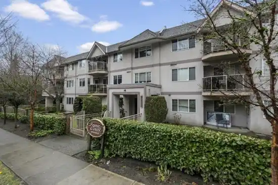 Fraser court - photo 2 of 2
