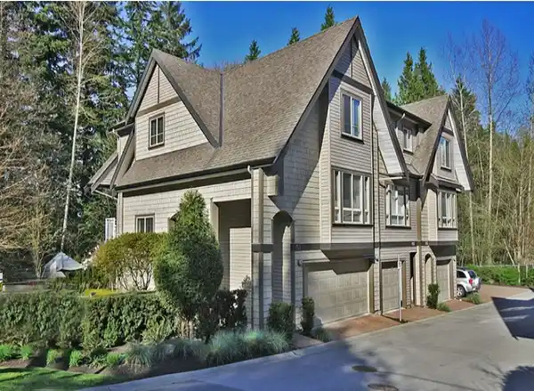 Discover Bishop Mews in Guildford — Building Guide & Listings