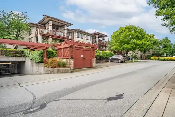 Discover Cedar Lane in Guildford — Building Guide & Listings
