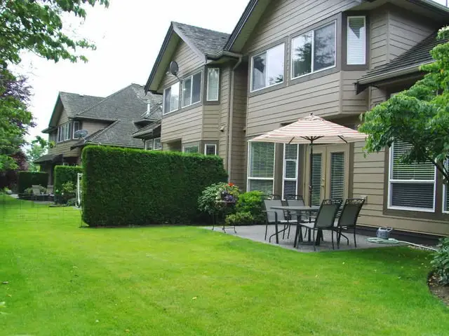 Discover A & A in Queen Mary Park Surrey — Building Guide & Listings