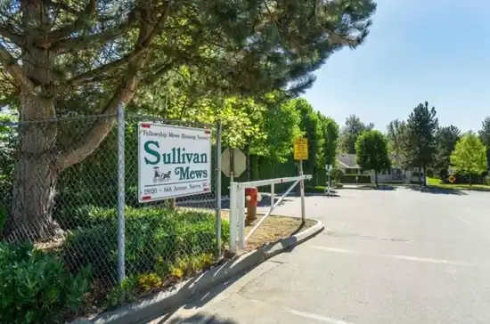 Sullivan Mews