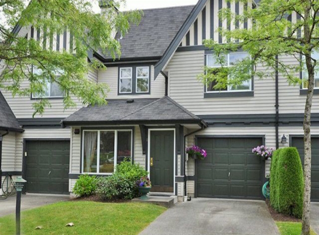 Applewood - photo 2 of 5