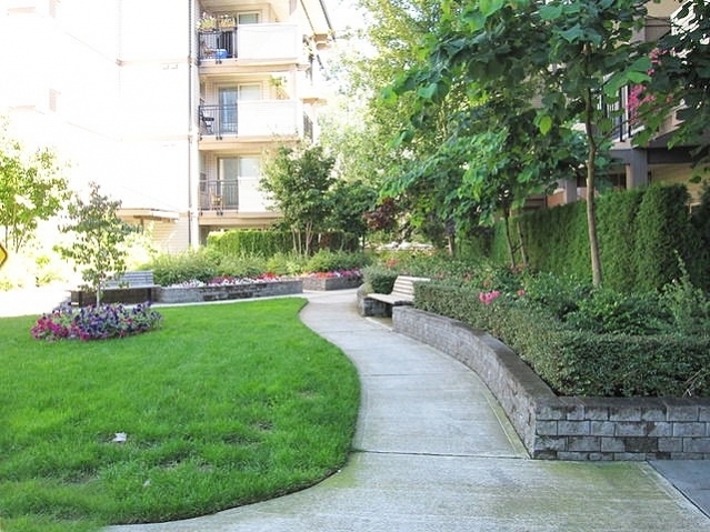 Bloomsbury Court - photo 4 of 18