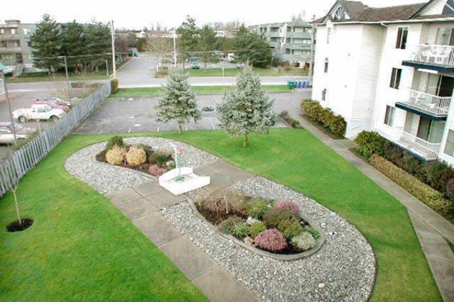 Carriage House - photo 3 of 5