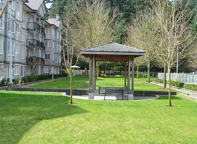 Chatsworth Gardens - photo 2 of 3