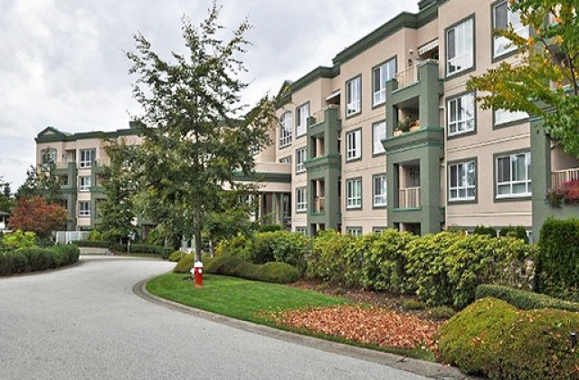 Chelsea Gardens - photo 3 of 14