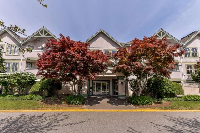 College Park - photo 3 of 7