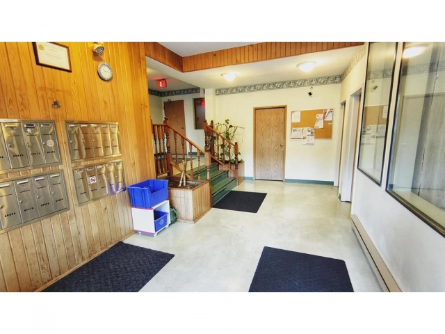 Eagle Glen - photo 2 of 6