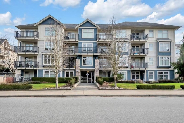 Eclipse - photo 4 of 7