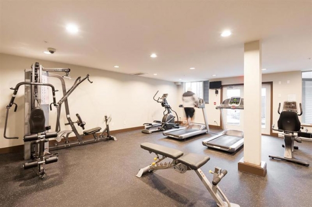 Escada Townhomes - photo 4 of 5