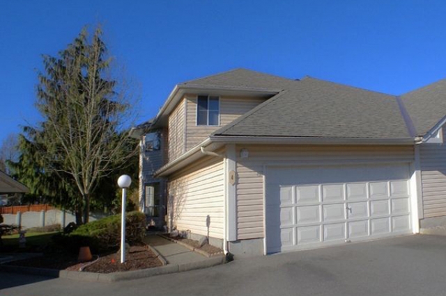 Estates at Manor Ridge