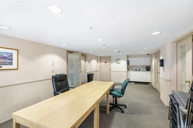 Grandview Court - photo 3 of 7