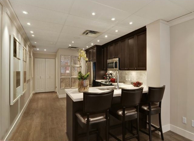 La Rue - photo 3 of 4