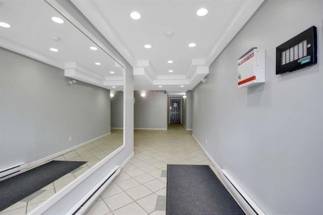 Main Street - photo 4 of 5