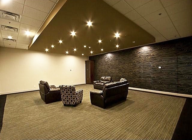 Park Central - photo 2 of 4