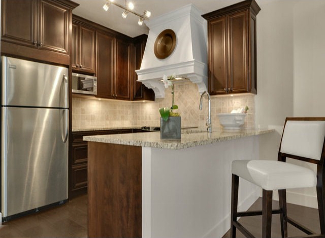 Salix - photo 3 of 10