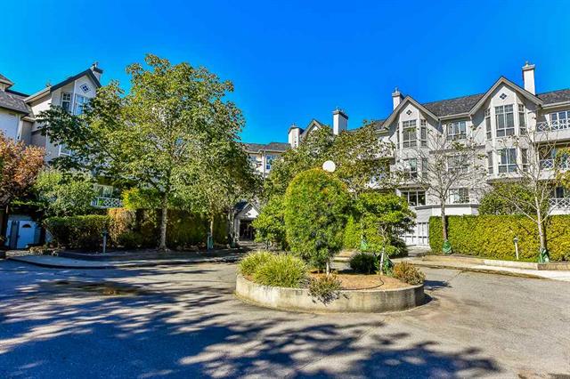 Sherwood Green - photo 3 of 3