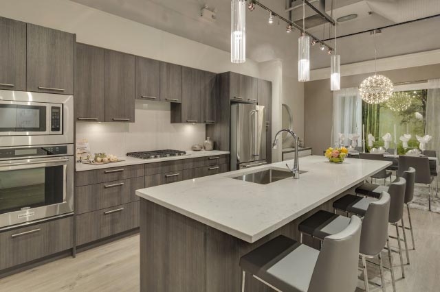 Soho - photo 4 of 10