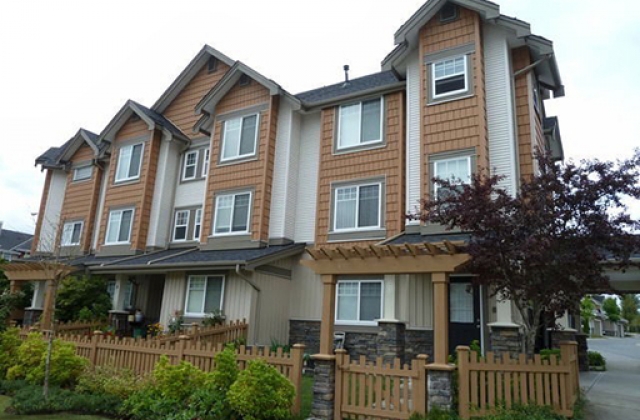 Springfield Gardens - photo 4 of 6