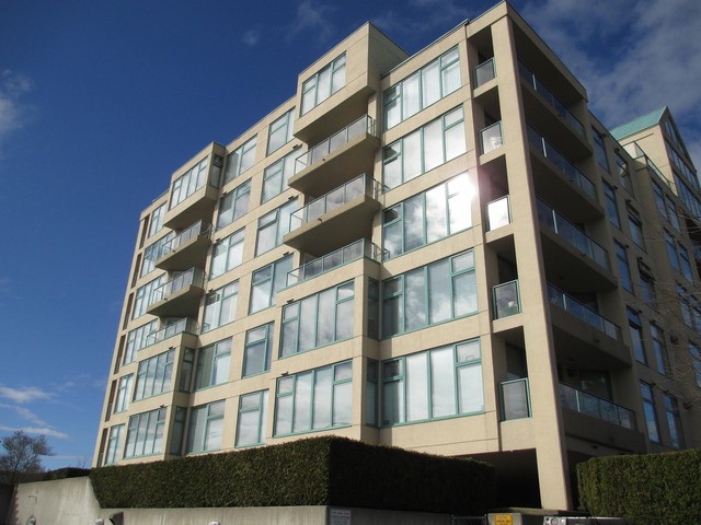 Summit - photo 3 of 3