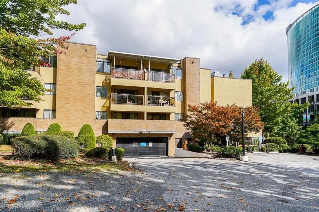 Sutton Manor - photo 3 of 3