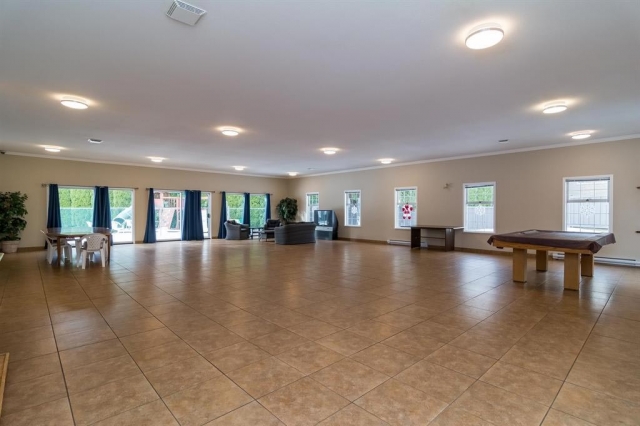 Tudor Park - photo 4 of 10