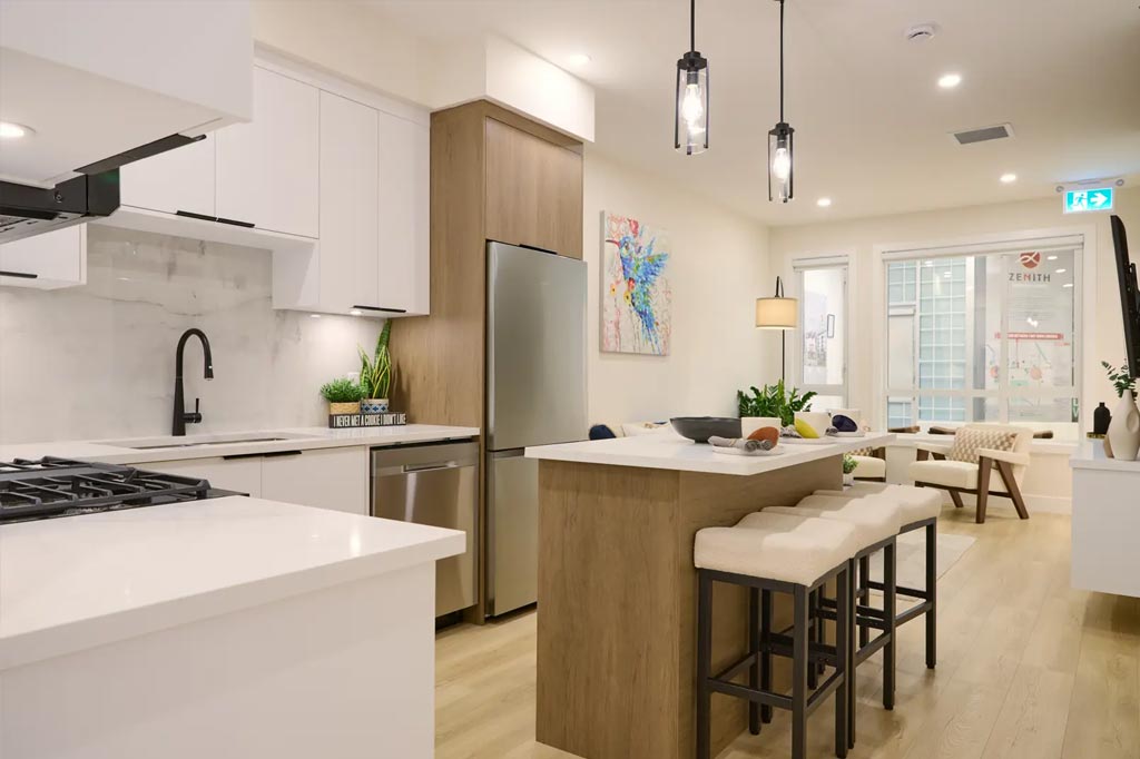 Zenith - photo 3 of 14