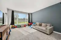 303 14333 104 AVENUE - thumbnail 2