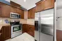 303 14333 104 AVENUE - thumbnail 7