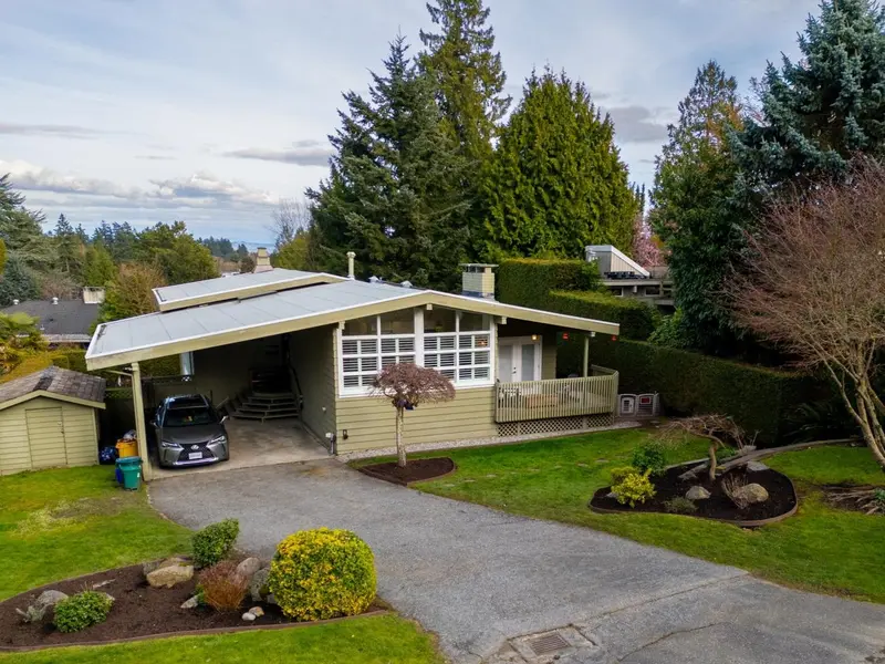 4975 WEAVER DRIVE - photo 2 of 25