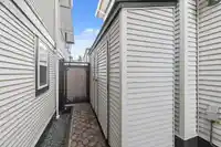 5723 148B STREET - thumbnail 38