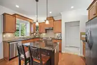 18045 70A AVENUE - thumbnail 6