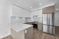 207 13969 96 AVENUE - thumbnail 1