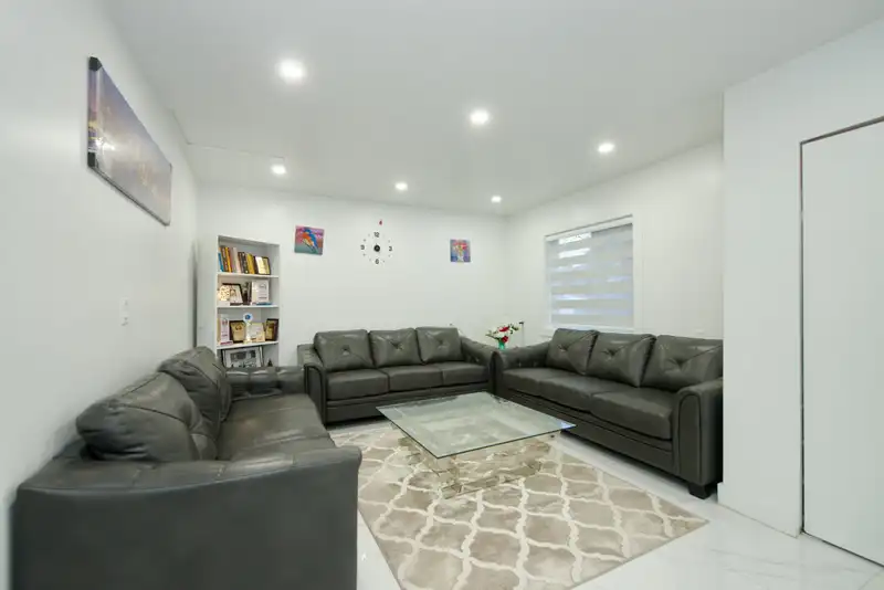 7681 125 STREET - photo 2 of 35