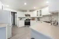 10284 167 STREET - thumbnail 5