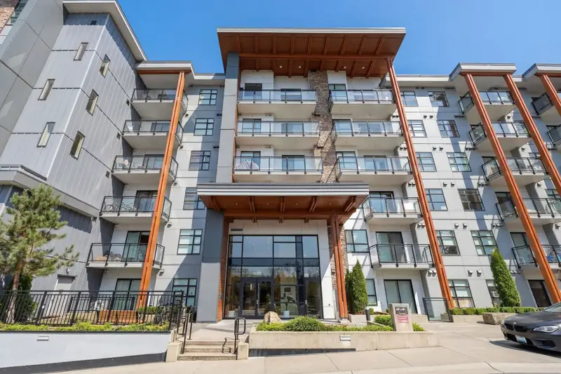 501 6950 NICHOLSON ROAD - photo 1 of 25