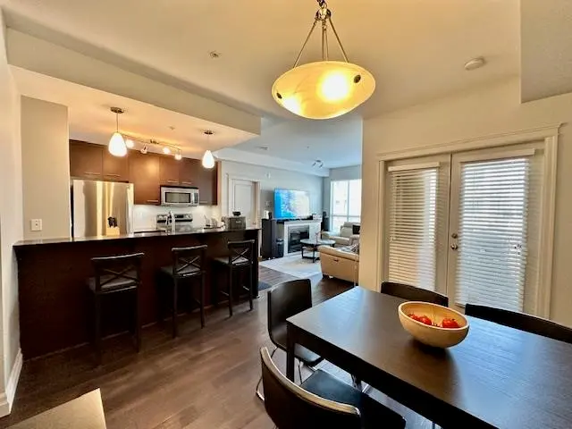 301 2343 ATKINS AVENUE - photo 3 of 25