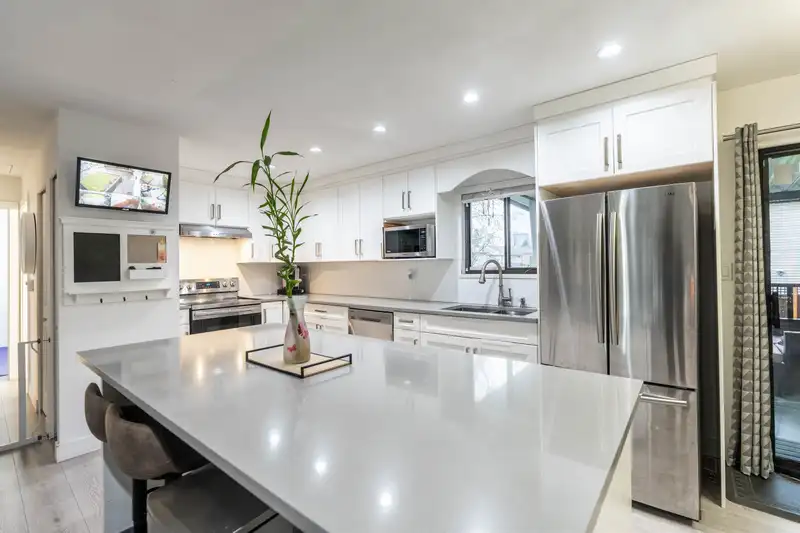 13933 90A AVENUE - photo 1 of 30