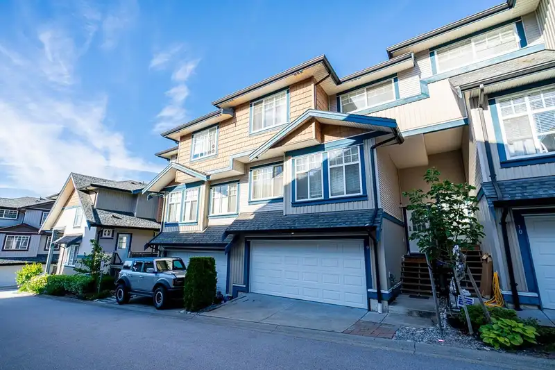 9 14462 61A AVENUE - photo 1 of 30