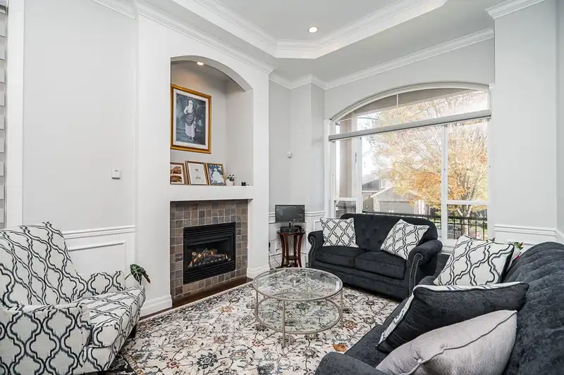 9187 162A STREET - photo 1 of 39