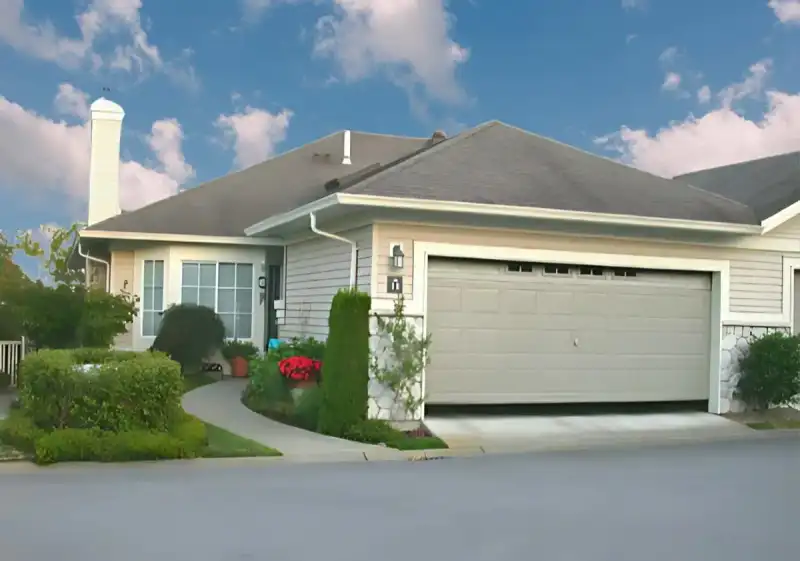 11 16888 80 AVENUE - photo 1 of 37