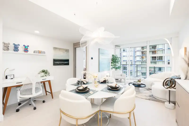 1608 13778 100 AVENUE - photo 1 of 19