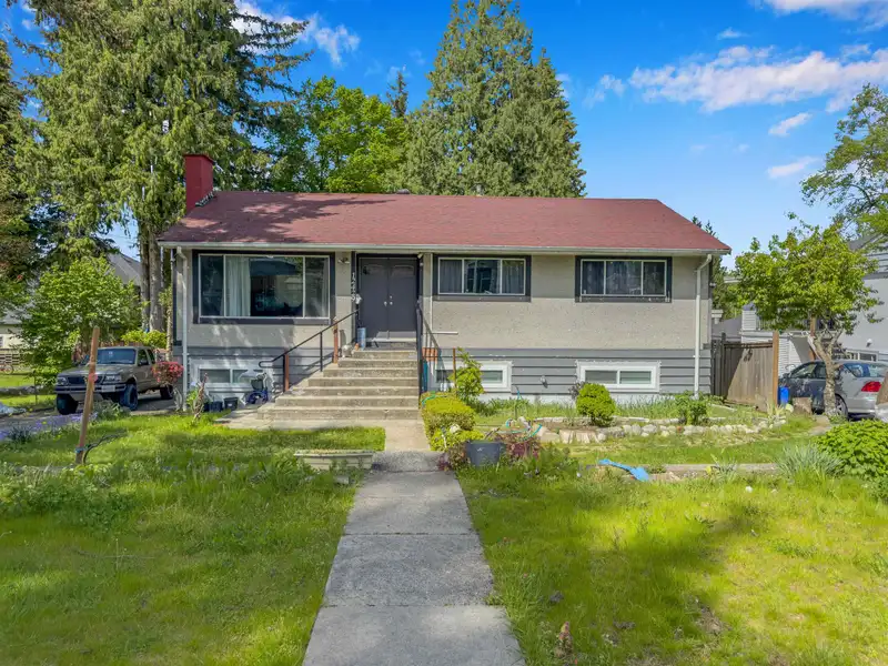 12429 99 AVENUE - photo 1 of 25