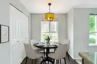 202 13870 70 AVENUE - thumbnail 2