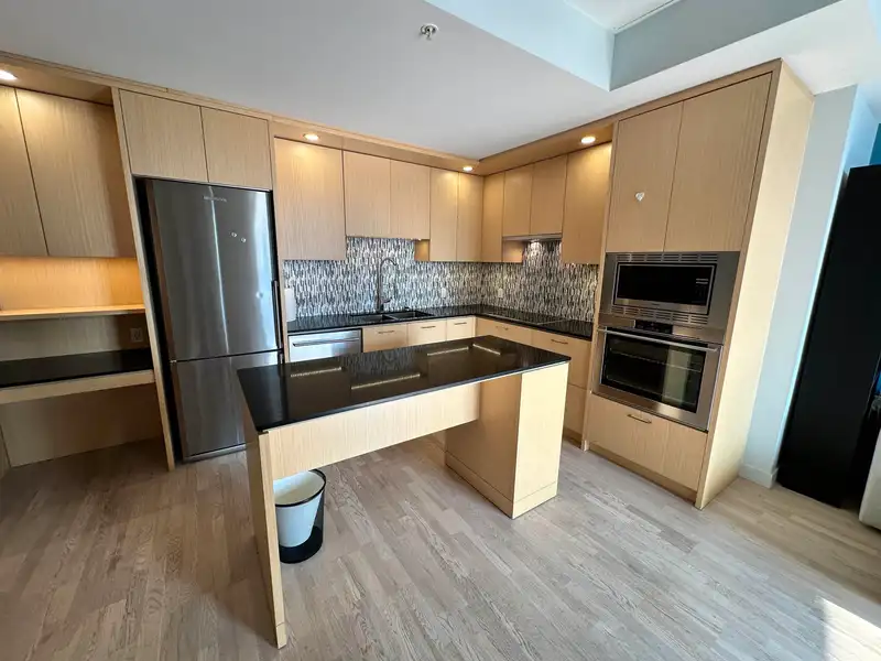 2908 13495 CENTRAL AVENUE - photo 4 of 15